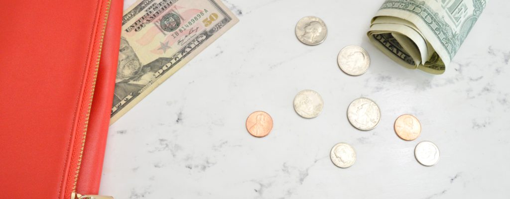 How Energy Efficient Lighting Saves Money