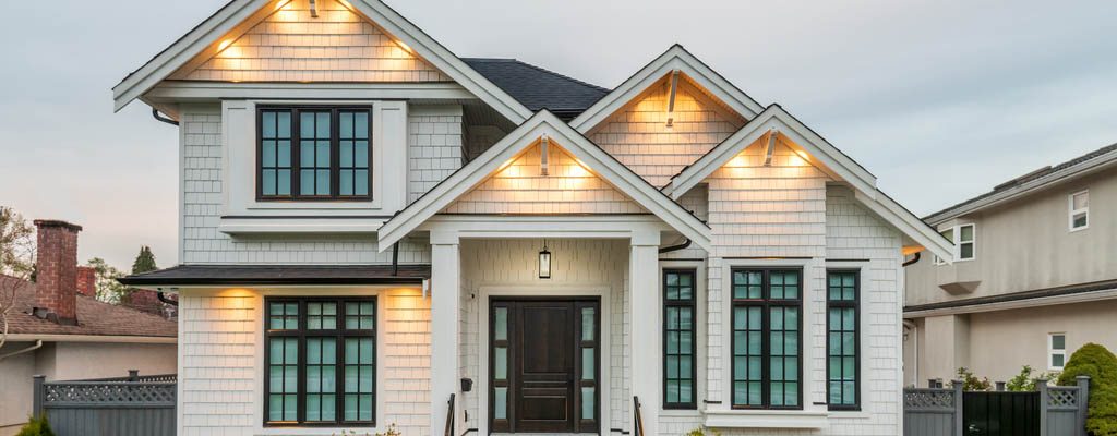 Outdoor Lighting: 27 Easy Ways to Light Up Every Season